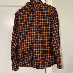 Banana Republic Untucked Slim Fit Medium Flannel Shirt